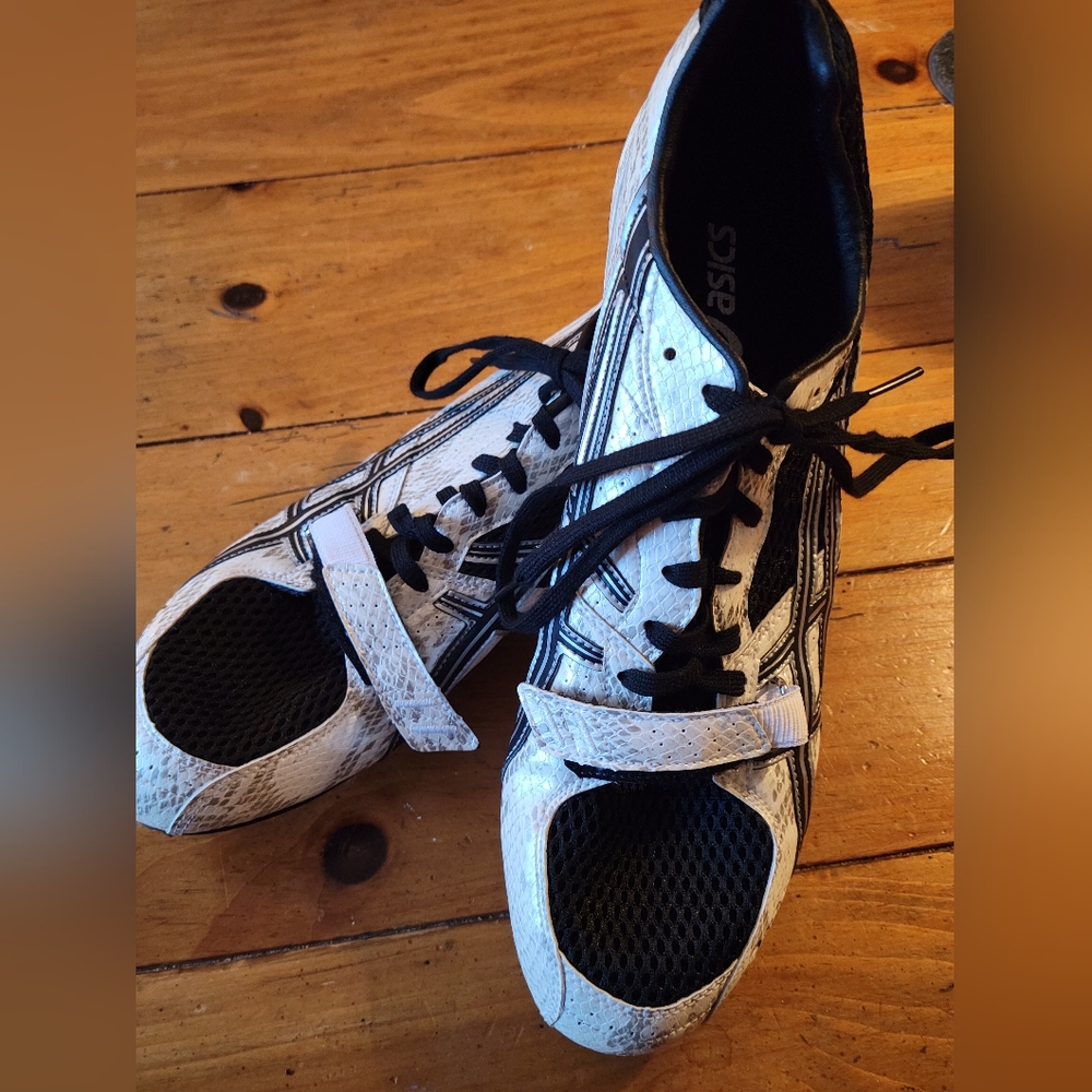 ASICS Turbo Phantom 2 Track Shoes with spikes